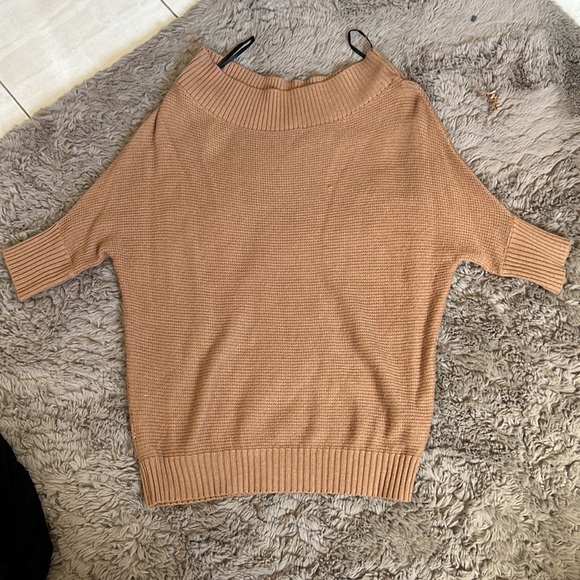 FASHION NOVA SWEATER - Picture 4 of 5